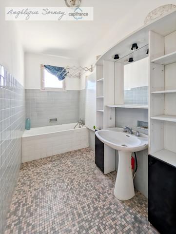 Maison familiale avec fort potentiel – 175 m² habitables – à Lons-le-Saunier