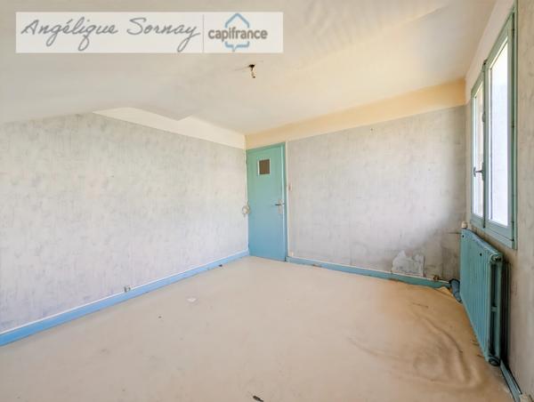 Maison familiale avec fort potentiel – 175 m² habitables – à Lons-le-Saunier