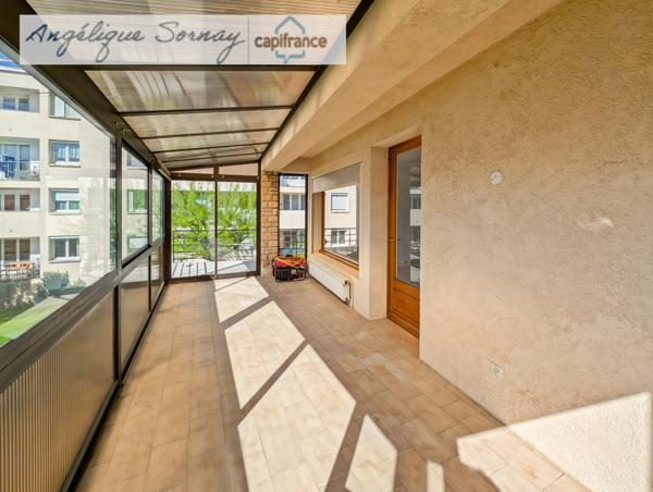 Maison familiale avec fort potentiel – 175 m² habitables – à Lons-le-Saunier