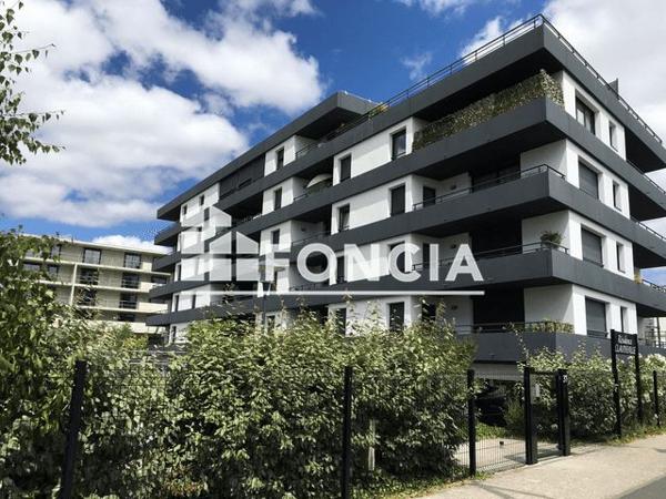 Location Appartement 4 pièces 87.32 m² - RUE JEAN CLAUDEVILLE Bruges 33520