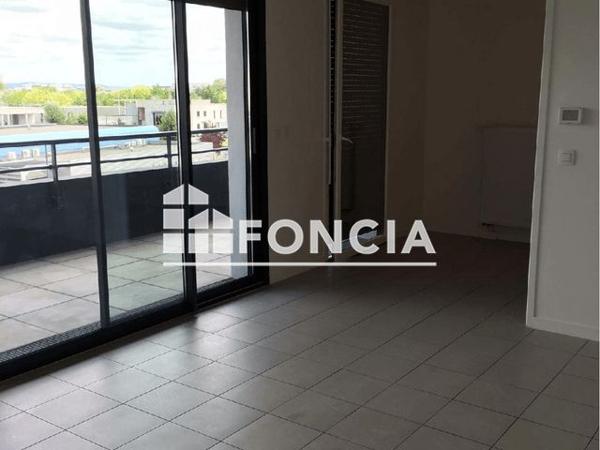 Location Appartement 4 pièces 87.32 m² - RUE JEAN CLAUDEVILLE Bruges 33520