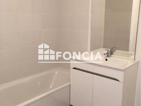 Location Appartement 4 pièces 87.32 m² - RUE JEAN CLAUDEVILLE Bruges 33520