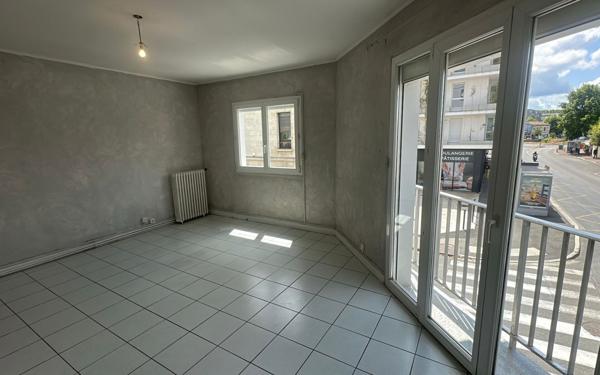 Appartement à vendre    3 pièces •  Talence