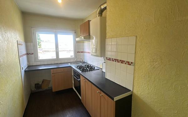 Appartement à vendre    3 pièces •  Talence