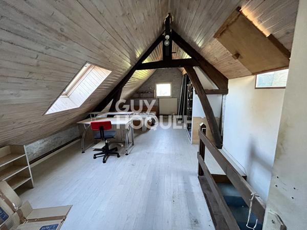 Maison ancienne pleine de charme à fort potentiel !