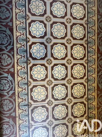 Immeuble à vendre 105 m² Sens