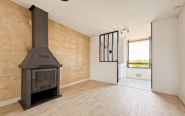 Appartement à vendre    2 pièces • 48 m2 Saulx-les-Chartreux