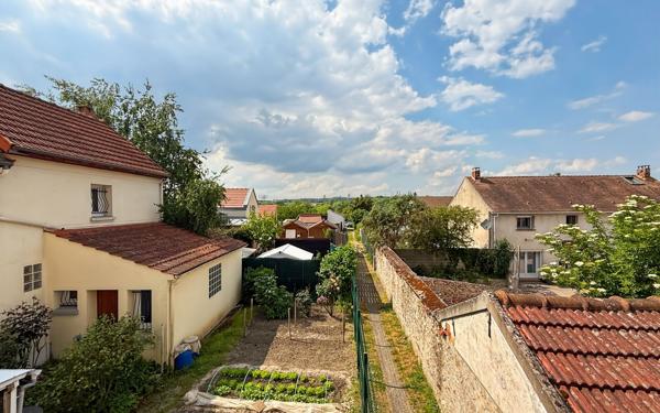 Appartement à vendre    2 pièces • 48 m2 Saulx-les-Chartreux