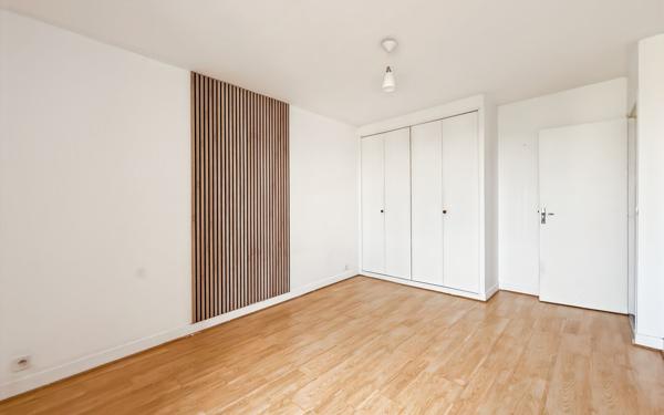 Appartement à vendre    2 pièces • 48 m2 Saulx-les-Chartreux