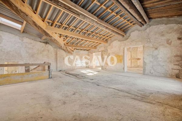 Vente Immeuble de 1026m² - 13410 Lambesc