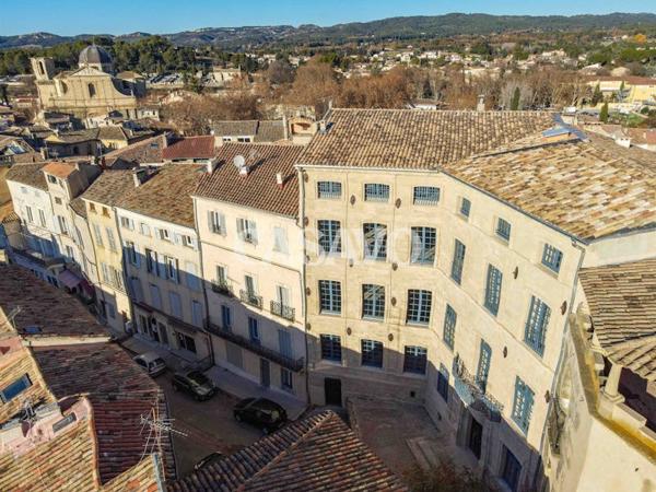 Vente Immeuble de 1026m² - 13410 Lambesc