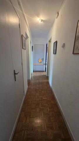 Vente                                                      Appartement
                        
                     4 pièces                      91 m2                     à Lourdes