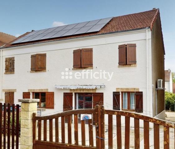 Maison 7 pièces - 140 m²