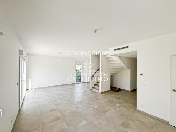 Ventabren (13122) VENTE - VILLA NEUVE T4 EN DUPLEX SUR LA COMMUNE DE VENTABREN