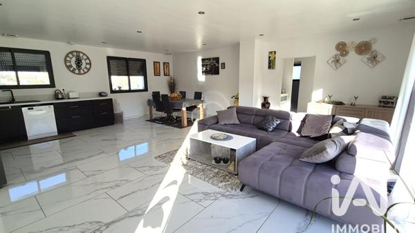 Maison à vendre 5 pièces 188 m² Bagnols-sur-Cèze