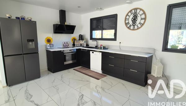 Maison à vendre 5 pièces 188 m² Bagnols-sur-Cèze