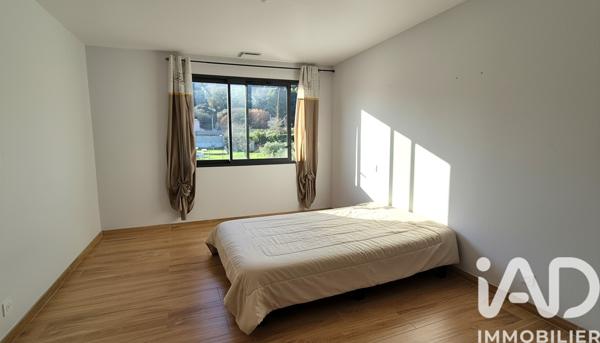 Maison à vendre 5 pièces 188 m² Bagnols-sur-Cèze