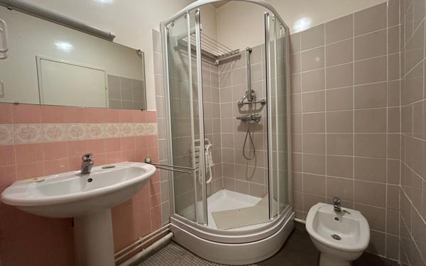 Appartement à vendre    3 pièces • 77,18 m2 Compiègne