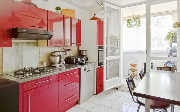 Appartement à vendre    4 pièces •  Saint-Pierre-des-Corps