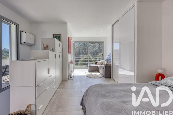 Maison à vendre 7 pièces 288 m² Bandol