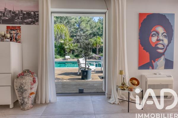 Maison à vendre 7 pièces 288 m² Bandol
