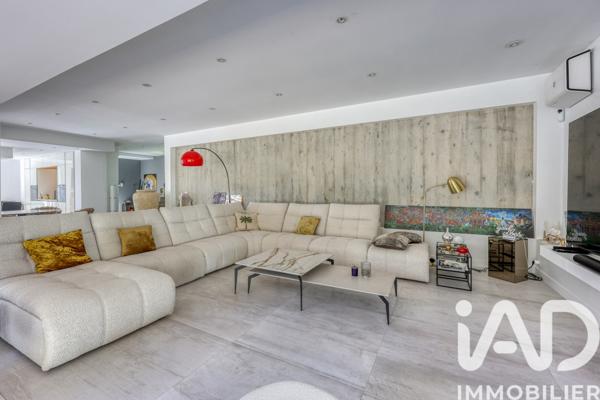 Maison à vendre 7 pièces 288 m² Bandol