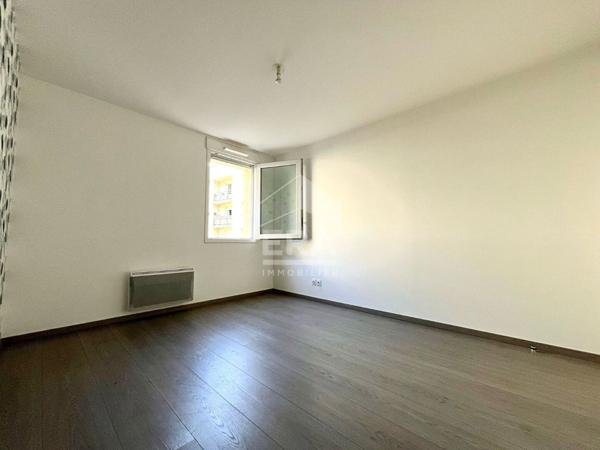 Appartement 3 pièces 62m² avec place de parking Rouen rive gauche