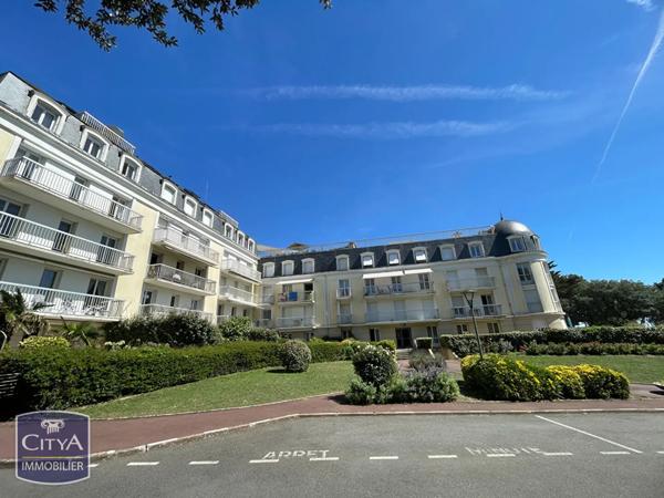 Appartement à vendre 1 pièce 25.61m²