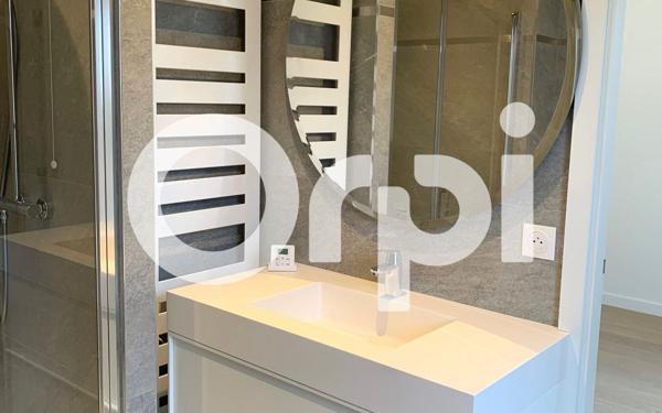 Appartement à vendre    3 pièces • 81,02 m2 La Varenne - Saint-Maur-des-Fossés