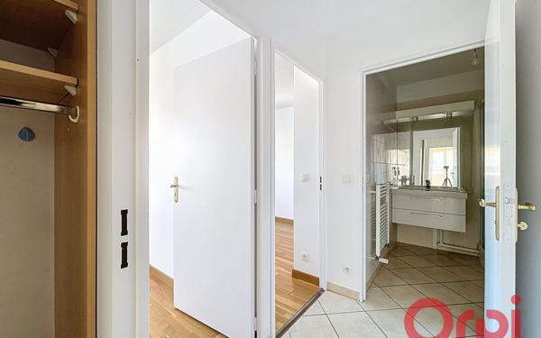 Appartement à vendre    3 pièces • 70 m2 Bourgoin-Jallieu