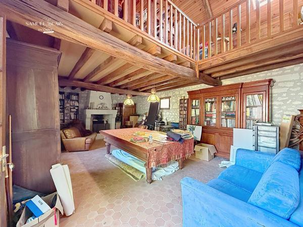 Maison de 110 m2 + 1 gîte de 70 m2 sur 2008 m² clos