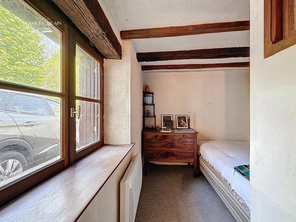 Maison de 110 m2 + 1 gîte de 70 m2 sur 2008 m² clos