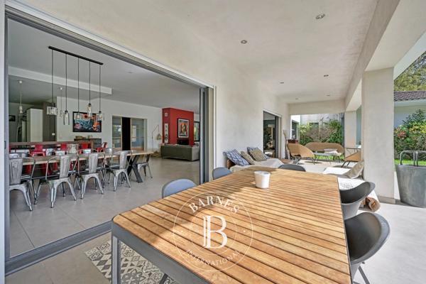 Saint-Gély-du-Fesc, Maison  262 m² à vendre