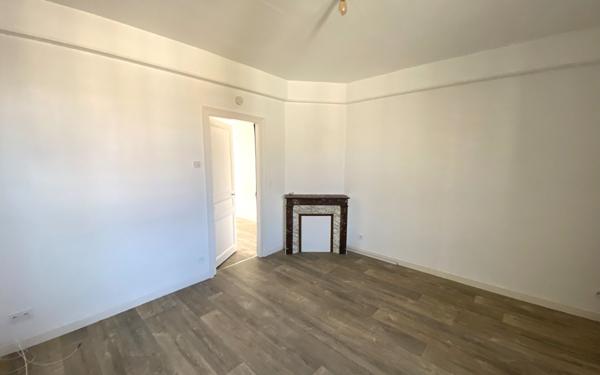 Appartement à vendre    3 pièces • 58 m2 Reims