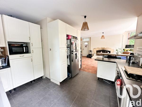 Maison à vendre 5 pièces 104 m² Saint-Fargeau-Ponthierry