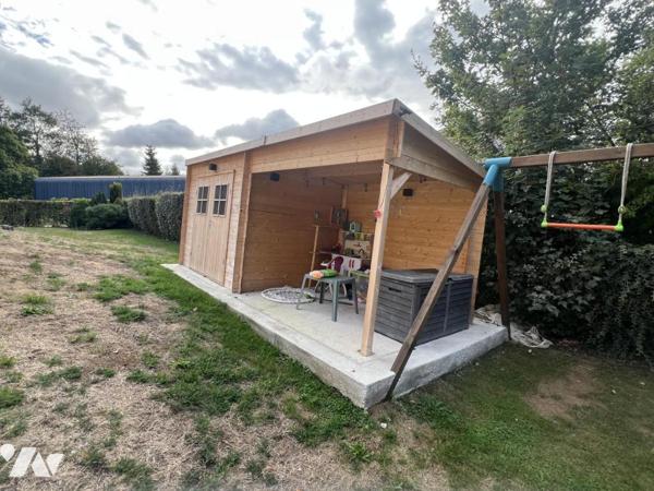 LA FERTE MACE, pavillon tout confort, 4 chambres, 2 garages