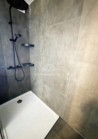 APPARTEMENT TRAVERSANT A BIGUGLIA