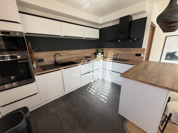 APPARTEMENT TRAVERSANT A BIGUGLIA