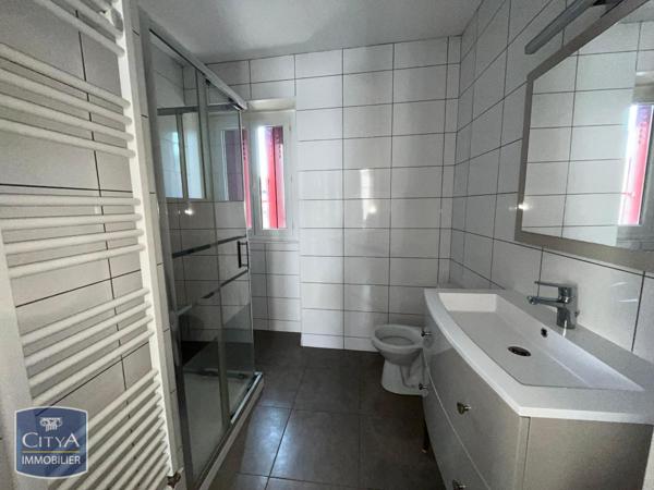 Appartement à louer 3 pièces 75m² Rive-de-Gier (42800)
