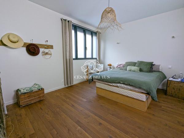 CHARLY centre, superbe transformation esprit Loft de 310 m2