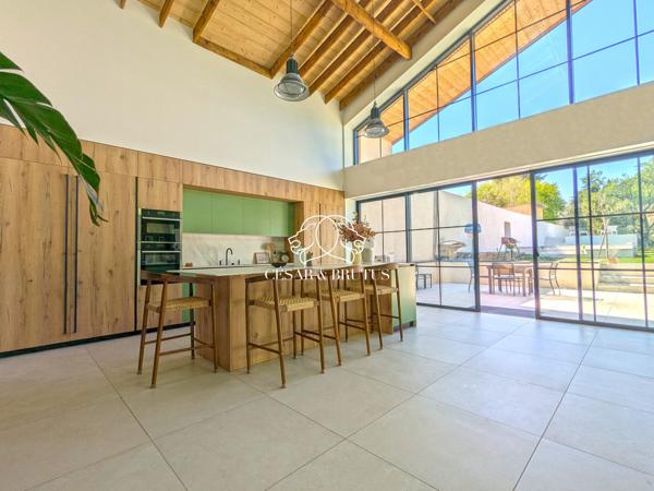 CHARLY centre, superbe transformation esprit Loft de 310 m2