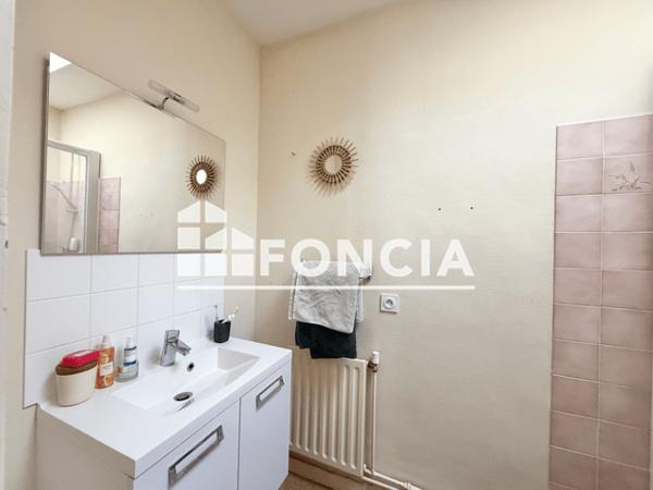 Location Maison 3 pièces 81 m² - 8 RUE ABBE GREGOIRE Saint Pierre Des Echaubrognes 79700