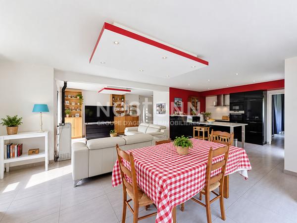 PLOUZANÉ ! Maison familiale de 2014 ! 4 chambres ! Sous-sol total de plus de 100 m² ! Terrain de 798 m²