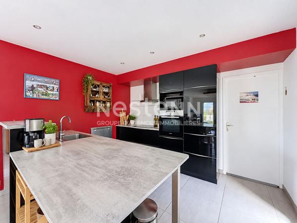 PLOUZANÉ ! Maison familiale de 2014 ! 4 chambres ! Sous-sol total de plus de 100 m² ! Terrain de 798 m²