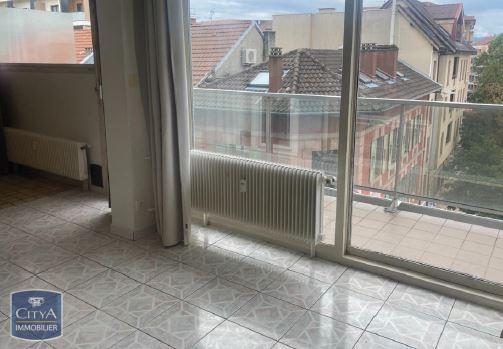 Appartement à louer 1 pièce 39m² Annemasse (74100)