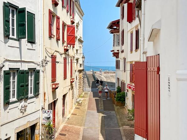 Saint-Jean-de-Luz  -  Appartement 3 pièce(s) avec ascenseur - 50 m de la plage