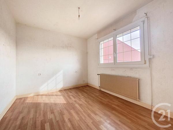 Maison à vendre  5 pièces - 89,33 m2 FECHE L EGLISE - 90