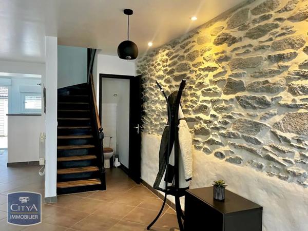 Maison à louer 3 pièces 82m²