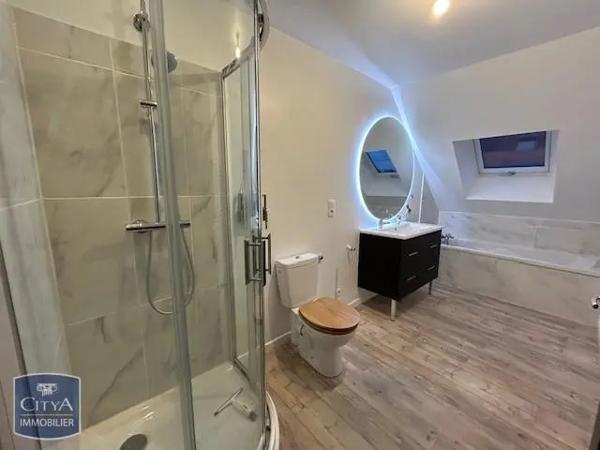 Maison à louer 3 pièces 82m²