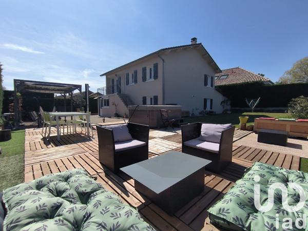 Maison à vendre 8 pièces 162 m² Arnas